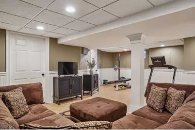 1 Briarcliff Rd, Morris Plains, NJ 07950 - Photo 29