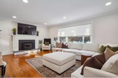 1 Briarcliff Rd, Morris Plains, NJ 07950 - Photo 3