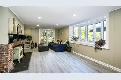 2 Briarcliff Ter, Kinnelon, NJ 07405 - Photo 25