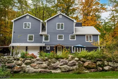 2 Briarcliff Ter, Kinnelon, NJ 07405 - Photo 5