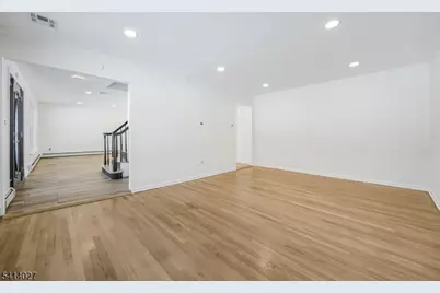 15 Glen Rd, Parsippany, NJ 07054 - Photo 11