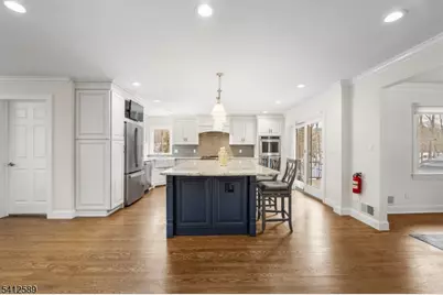 10 Bayberry Ln, Randolph Township, NJ 07869 - Photo 3