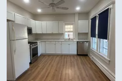 182 Claremont Ave #2, Montclair, NJ 07042 - Photo 1