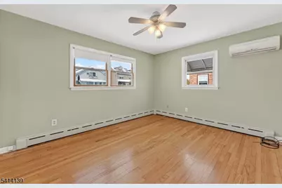 24 4th Ave, Woodbridge Township, NJ 07064 - Photo 17