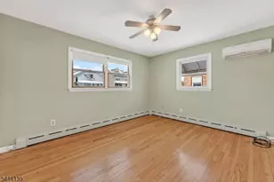 24 4th Ave, Woodbridge Township, NJ 07064 - Photo 17