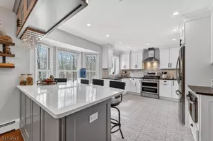 14 Bradford Ln, Bernards Township, NJ 07920 - Photo 7