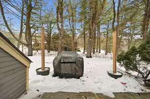 10 D New Bedford R, West Milford, NJ 07480 - Photo 19