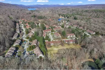 10 D New Bedford R #D, West Milford, NJ 07480 - Photo 21