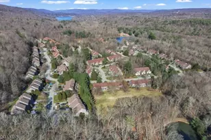 10 D New Bedford R, West Milford, NJ 07480 - Photo 21