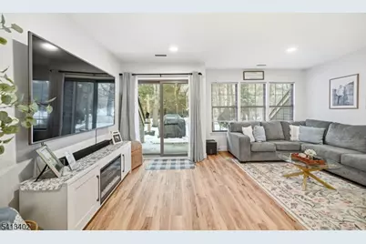 10 D New Bedford R #D, West Milford, NJ 07480 - Photo 3