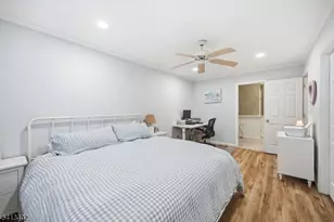 10 D New Bedford R, West Milford, NJ 07480 - Photo 13