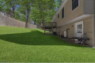 105 Hillside Ter, Lebanon Township, NJ 07830 - Photo 31