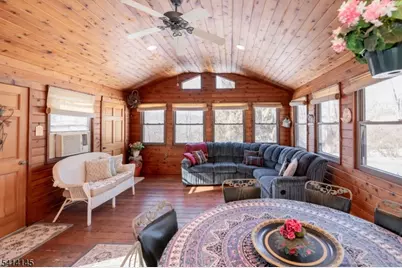 327 Mountain Lake Rd, Liberty Township, NJ 07838 - Photo 15