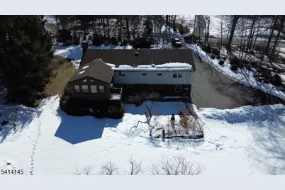 327 Mountain Lake Rd, Liberty Township, NJ 07838 - Photo 45