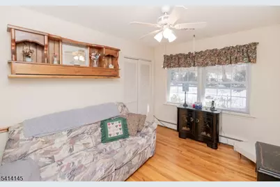 327 Mountain Lake Rd, Liberty Township, NJ 07838 - Photo 25