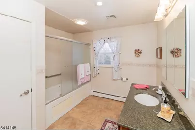 327 Mountain Lake Rd, Liberty Township, NJ 07838 - Photo 31