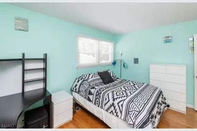 100 Eyland Ave, Roxbury Township, NJ 07876 - Photo 19