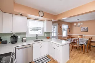 100 Eyland Ave, Roxbury Township, NJ 07876 - Photo 7