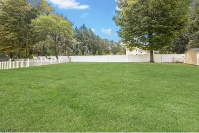 100 Eyland Ave, Roxbury Township, NJ 07876 - Photo 29