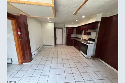 950 W 6th St, Plainfield, NJ 07063 - Photo 15