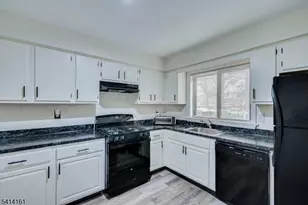 2211 Old Stone Mill Dr, East Windsor Township, NJ 08512 - Photo 15