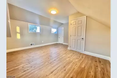 5 Gardner Pl, Sayreville, NJ 08859 - Photo 13