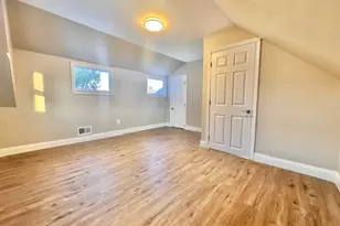 5 Gardner Pl, Sayreville, NJ 08859 - Photo 13