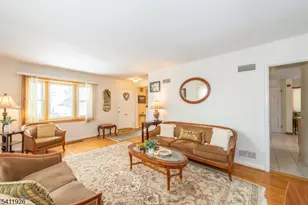 10 Burlington Rd, Clifton, NJ 07012 - Photo 9