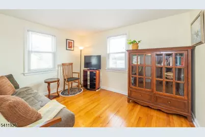 10 Burlington Rd, Clifton, NJ 07012 - Photo 15