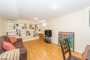 10 Burlington Rd, Clifton, NJ 07012 - Photo 19