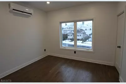 126 4th Ave, Hawthorne, NJ 07506 - Photo 17