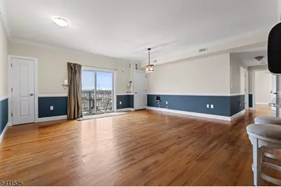 902 N 5th St #411, Newark, NJ 07107 - Photo 5