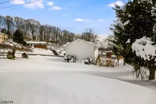 210 Ross Dr, Boonton Town, NJ 07005 - Photo 13