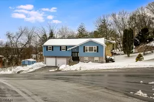 210 Ross Dr, Boonton Town, NJ 07005 - Photo 1