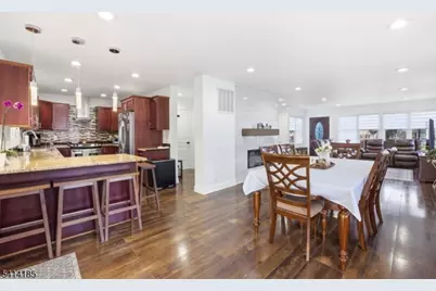 2200 Vauxhall Rd, Union Township, NJ 07083 - Photo 9