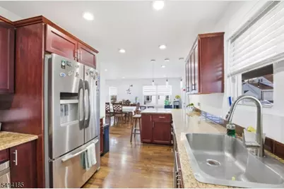 2200 Vauxhall Rd, Union Township, NJ 07083 - Photo 11