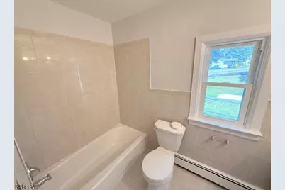 17 Stoll St, Netcong, NJ 07857 - Photo 7