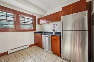 42 Brookfield Rd, Montclair, NJ 07043 - Photo 15