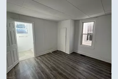 220 Filmore St, Phillipsburg, NJ 08865 - Photo 9