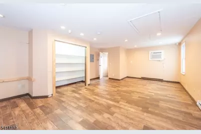 217/219 Hamburg Tpk, Bloomingdale, NJ 07403 - Photo 13