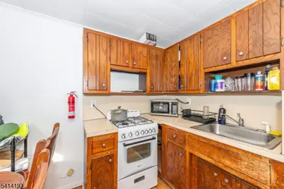 217/219 Hamburg Tpk, Bloomingdale, NJ 07403 - Photo 31