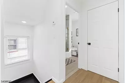 148 Freeman Ave, East Orange, NJ 07018 - Photo 27