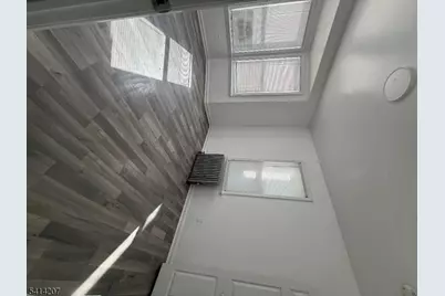 31 Williams St, Roselle Park, NJ 07204 - Photo 9