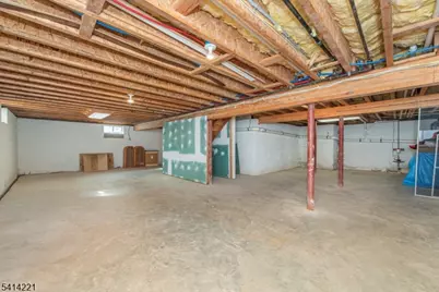 28 Lincoln Ave, Parsippany, NJ 07034 - Photo 17