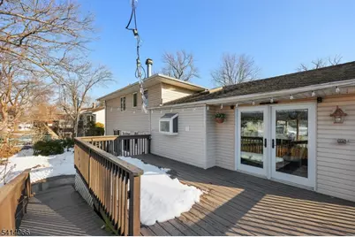 372 Willow Way, Clark Township, NJ 07066 - Photo 13