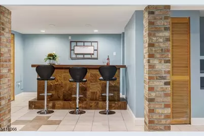 372 Willow Way, Clark Township, NJ 07066 - Photo 35