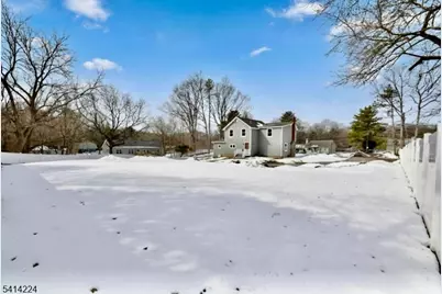 5612 Berkshire Valley Rd, Jefferson Township, NJ 07438 - Photo 17