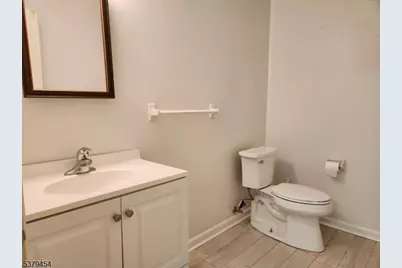 51 Brandywyne Dr, Florham Park, NJ 07932 - Photo 13