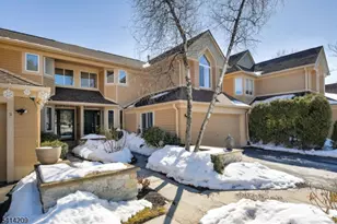 5 Sugar Maple Ln, Hardyston Township, NJ 07419 - Photo 1