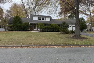 2 Peach Tree Ct, Parsippany, NJ 07054 - Photo 1